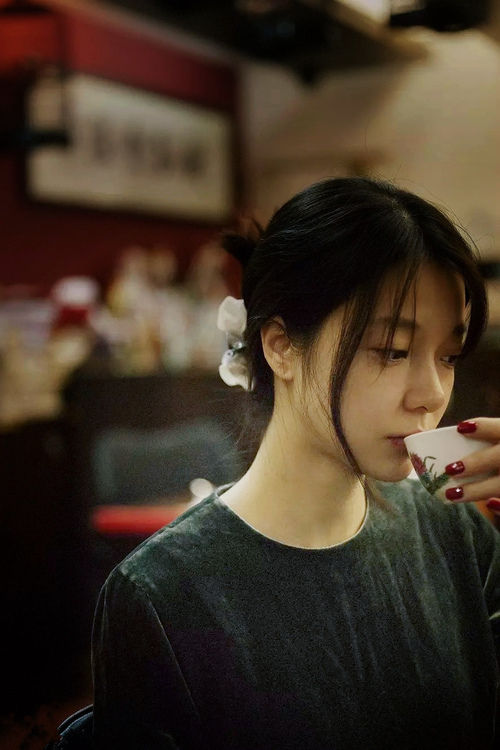 利物浦主帅贝尔萨急需增加后卫人员，利物浦和贝尔法斯特女王大学对比