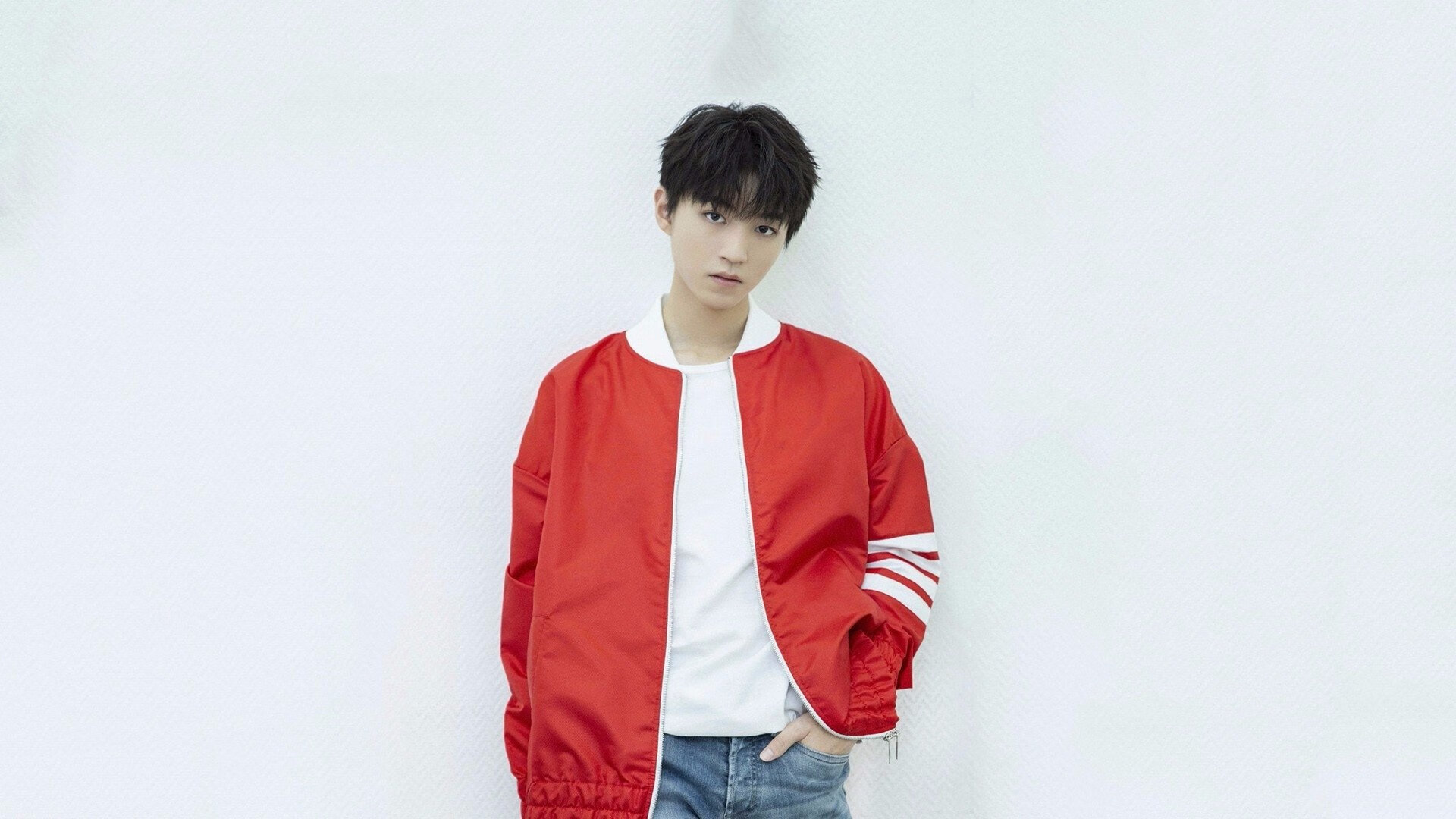 九游9游-中超联赛国足惨败 球迷要求加强防线，中超联赛国足惨败 球迷要求加强防线防守