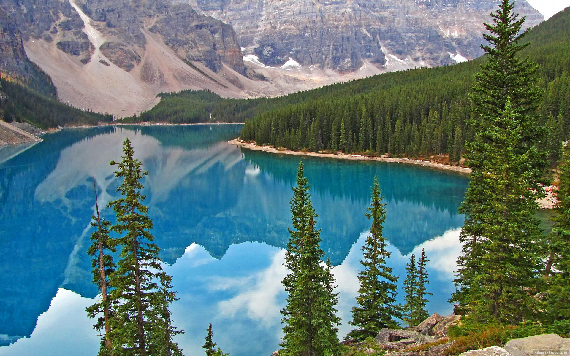 亚足联推动裁判专业化,提升执法水平,足球裁判执法心得体会