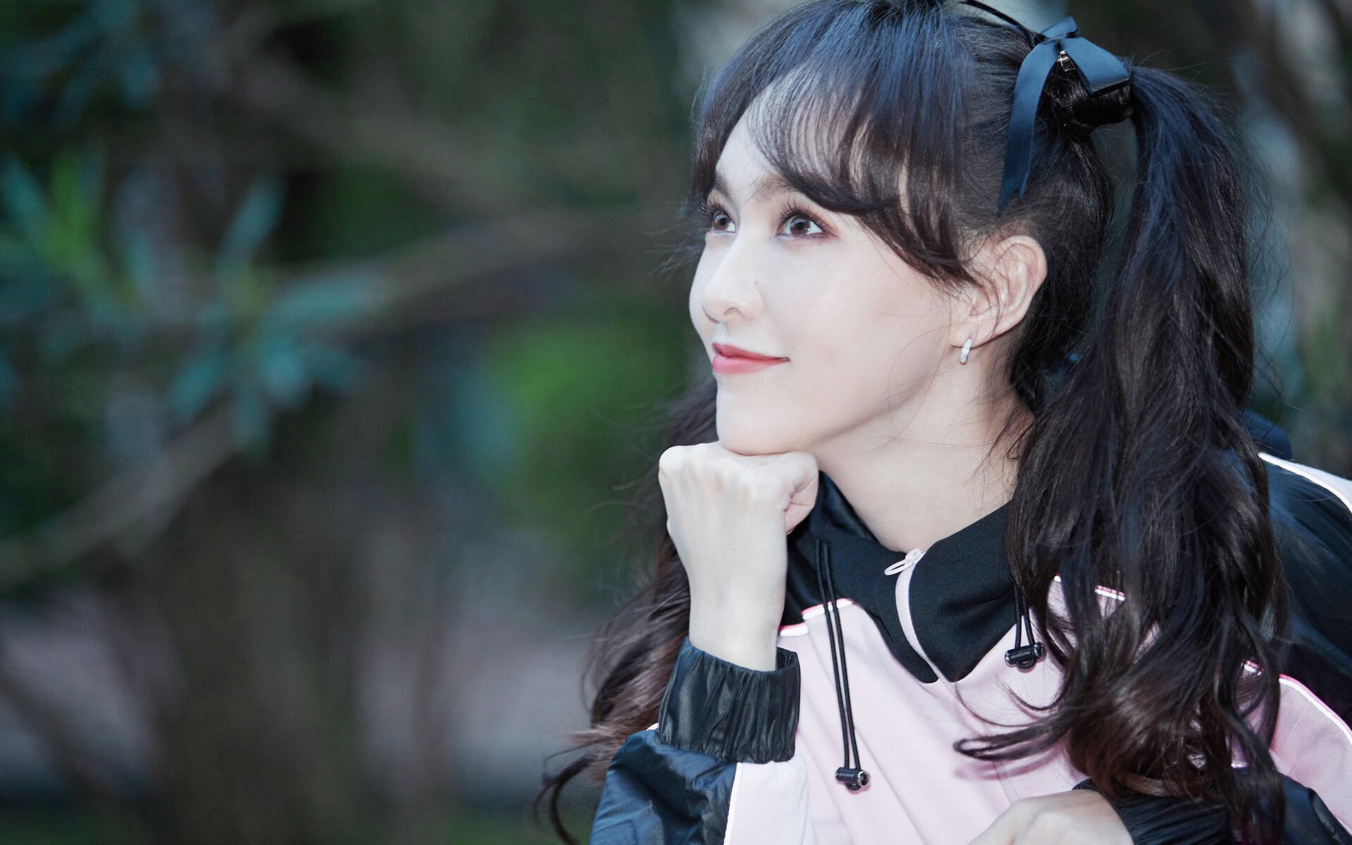 利物浦与切尔西战平,冠军争夺更加激烈